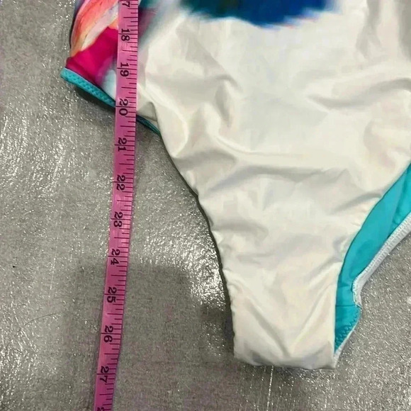 [AU14/US10]Isola by Megan Gale Multi Coloured Parrots Pattern One Piece Swimsuit - Picture 4 of 8